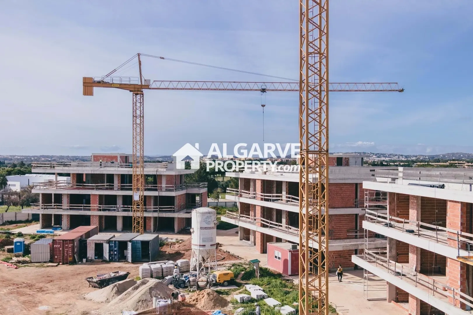 2 - apartment for sale in vilamoura algarve portugal