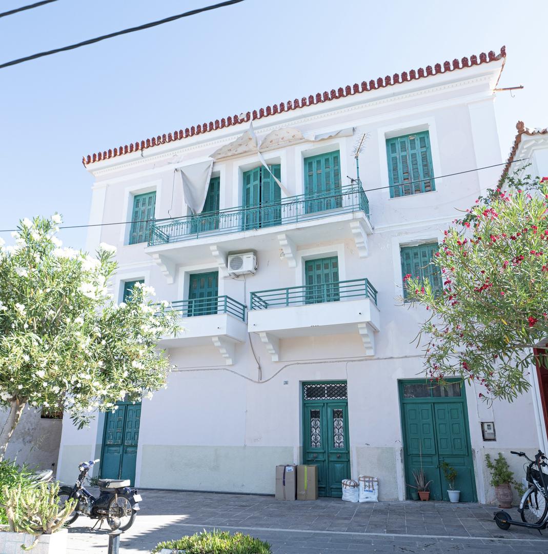 1 - waterfront building for sale in poros attica greece