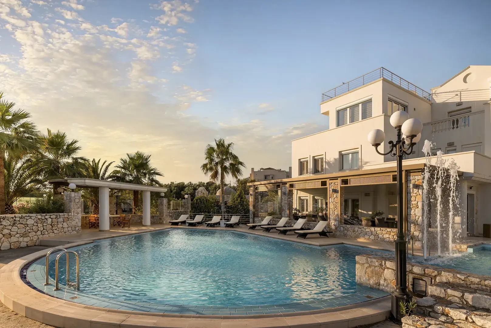 2 - vente maison vue mer aróni crète grèce