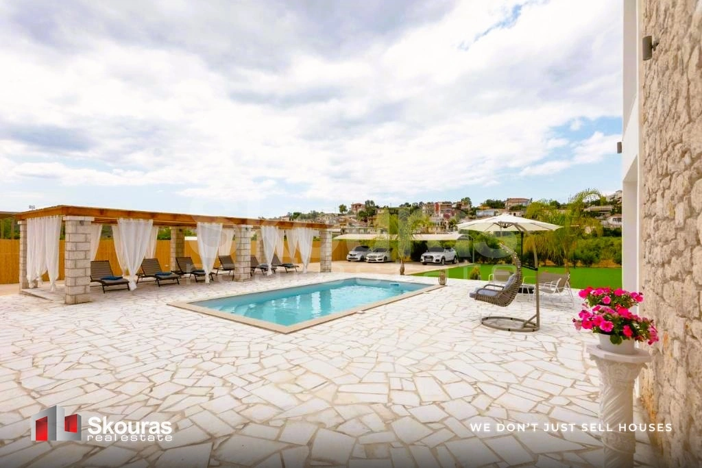2 - vendita casa spiaggia a piedi drépanon peloponneso grecia