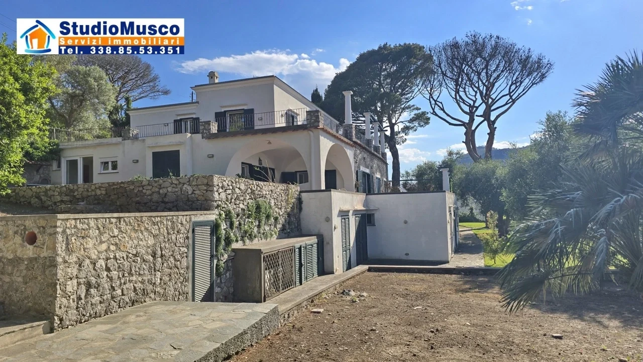 1 - verkoop huis capri campania italië
