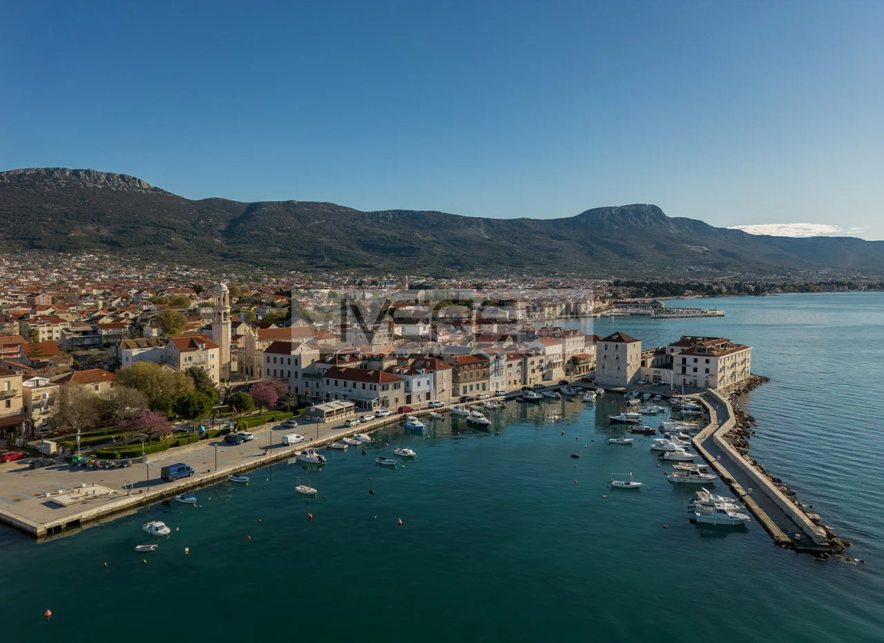 2 - venda casa frente ao mar kaštela split-dalmácia croácia