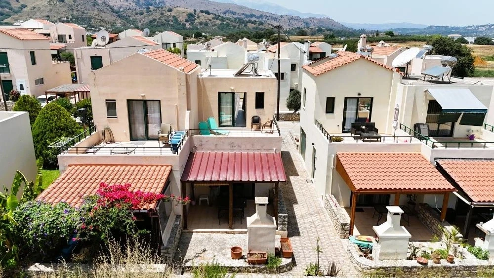 2 - sea view house for sale in asprouliánoi crete greece