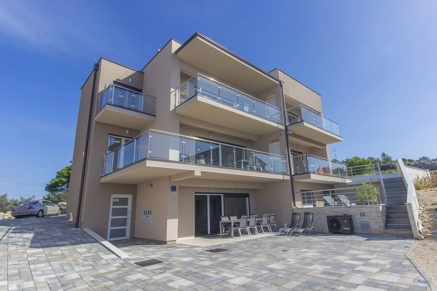 2 - vendita casa vista mare murter sebenico e tenin croazia