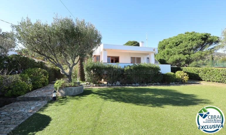 2 - venta casa vista al mar el port de la selva cataluña españa