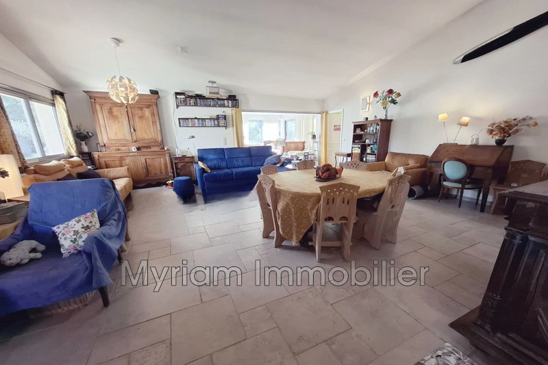 2 - verkauf haus peymeinade alpes-maritimes frankreich