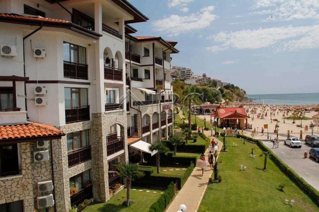 1 - vendita appartamento fronte mare sveti vlas burgas bulgaria