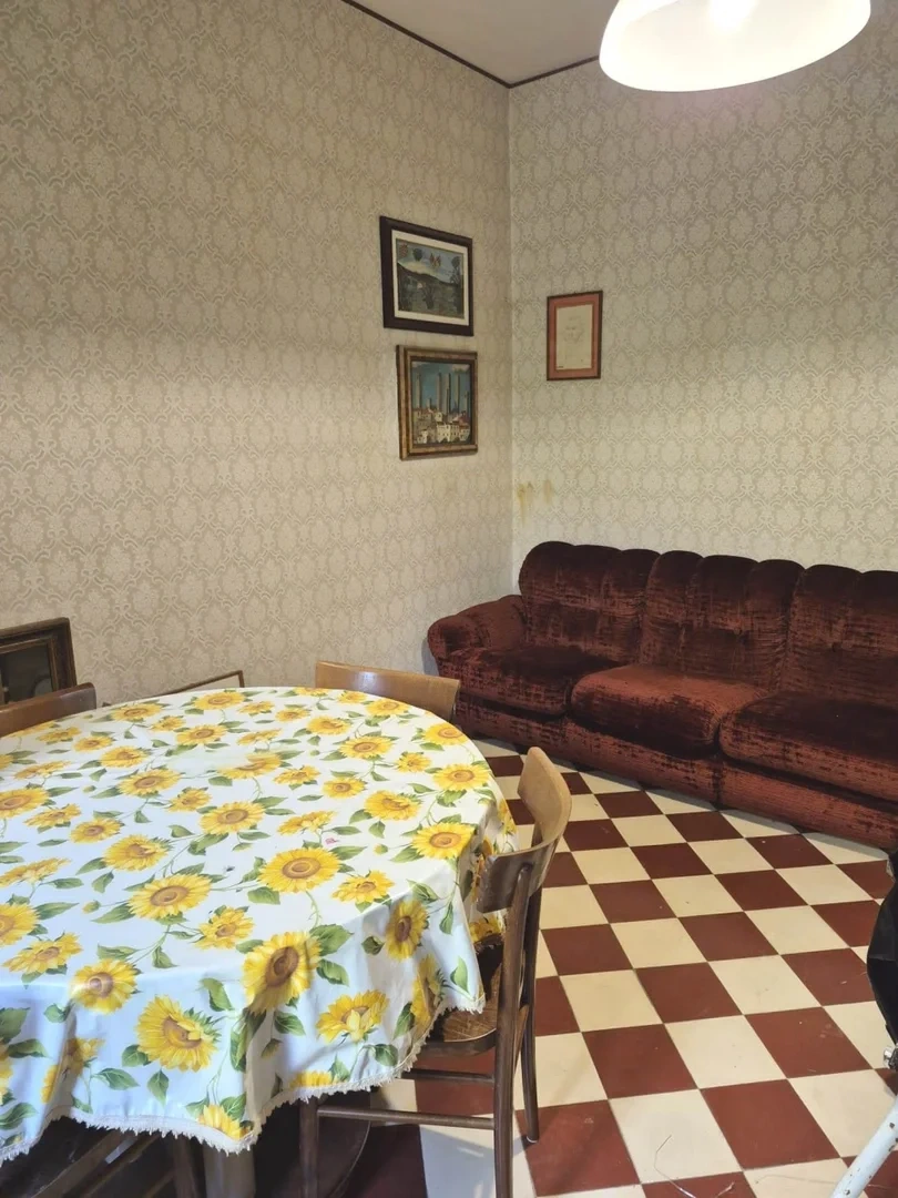 2 - venda apartamento gambassi terme toscana itália