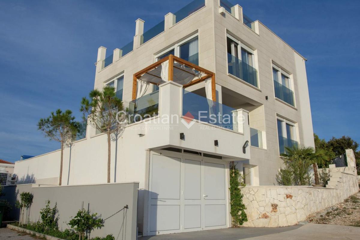 2 - venda casa vista de mar rogoznica sibenik croácia