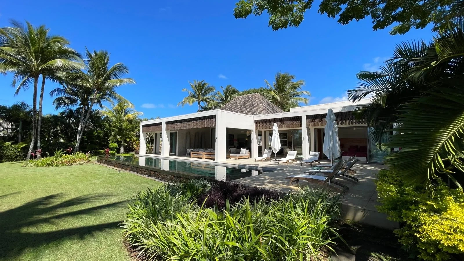 1 - verkauf villa direkt am wasser beau champ flacq mauritius