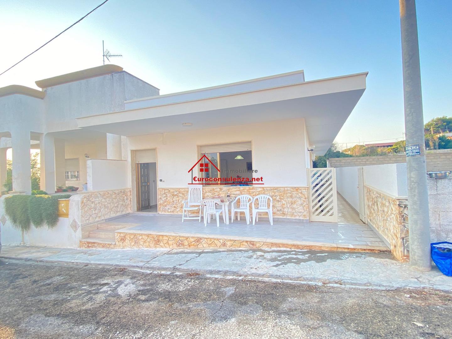 1 - verkoop huis uitzicht op zee alliste apulia italië