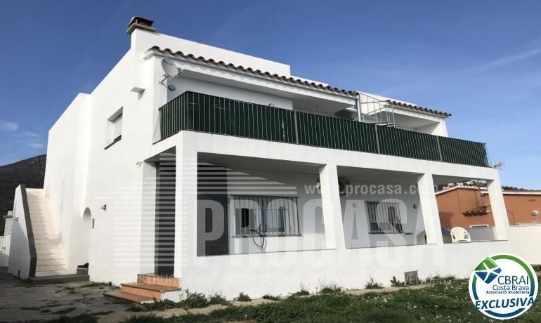 Casa com 5 quartos