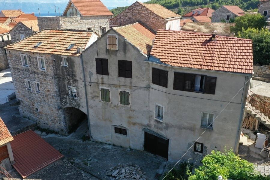 2 - vendita casa vista mare jelsa spalatino-dalmata croazia