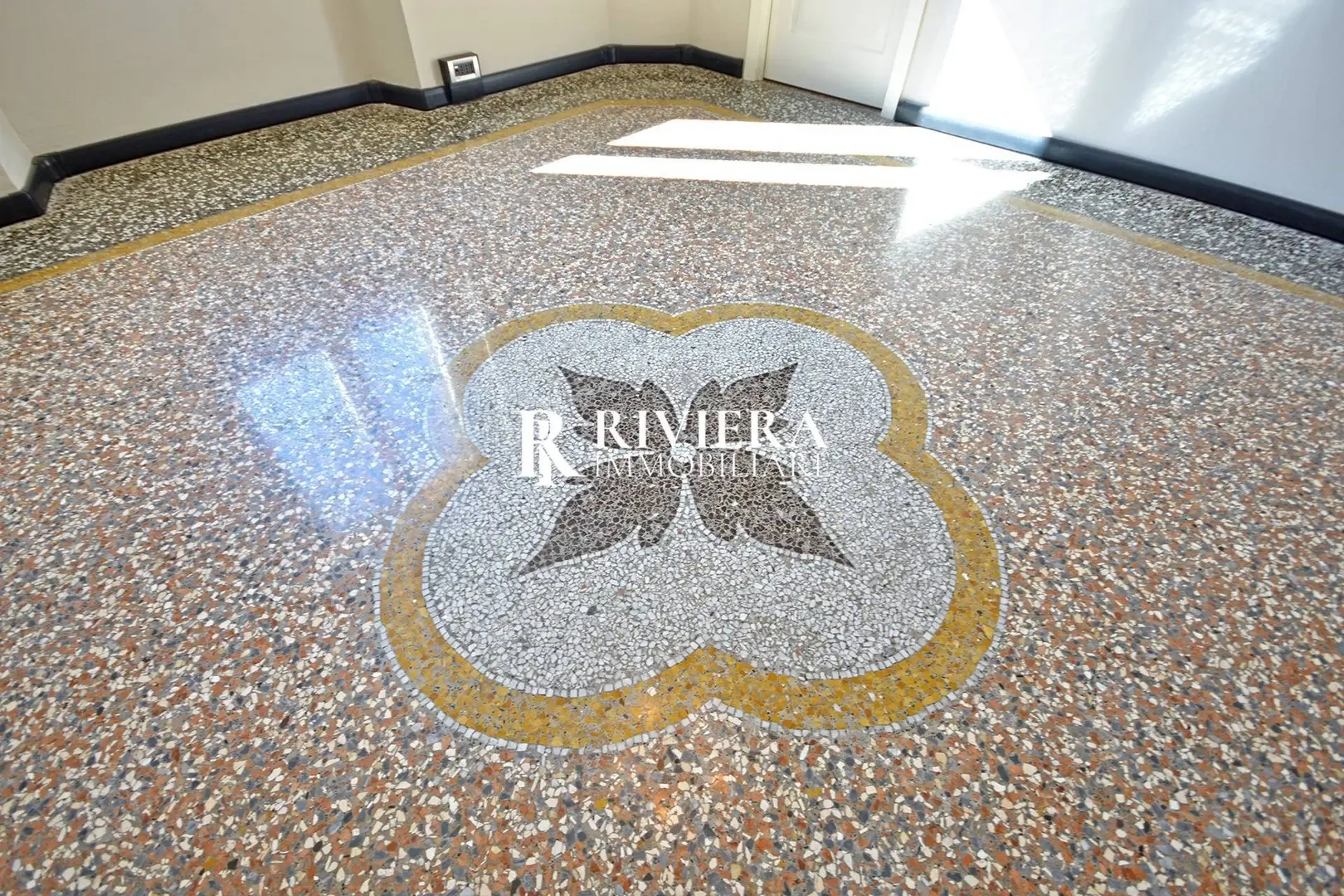 2 - продажа квартира вид моря sanremo лигурия италия