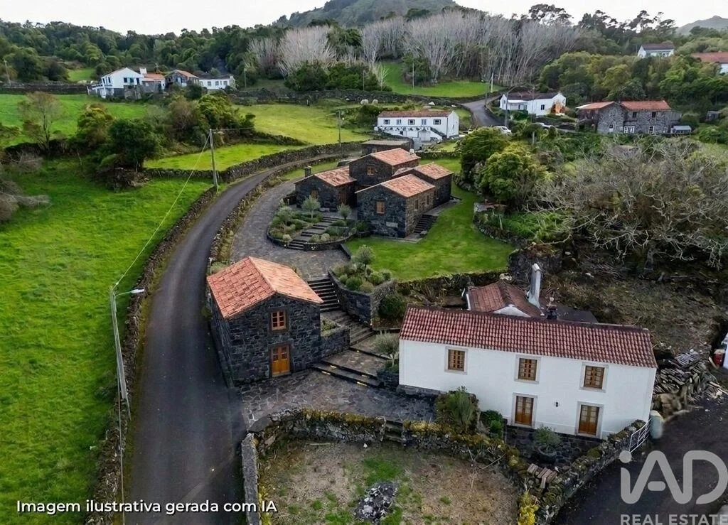 2 - venda casa vista de mar lajes do pico os açores portugal