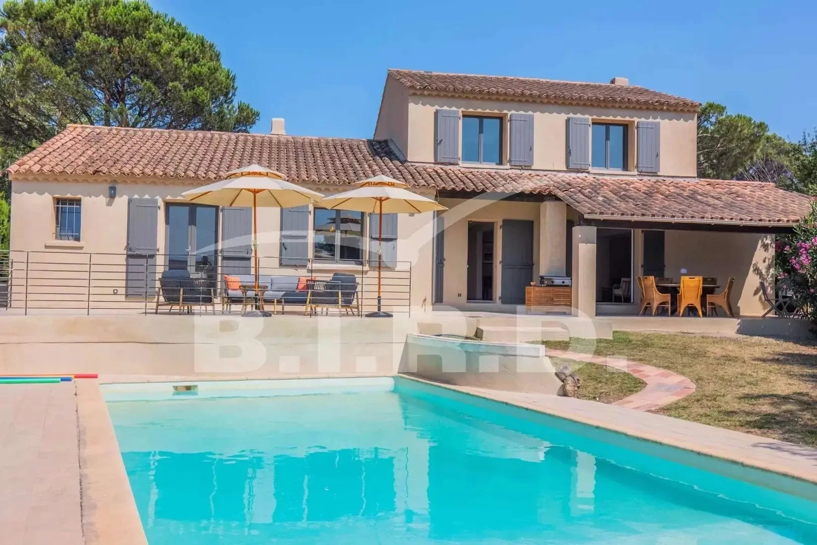 1 - affitto vacanze casa gassin var francia
