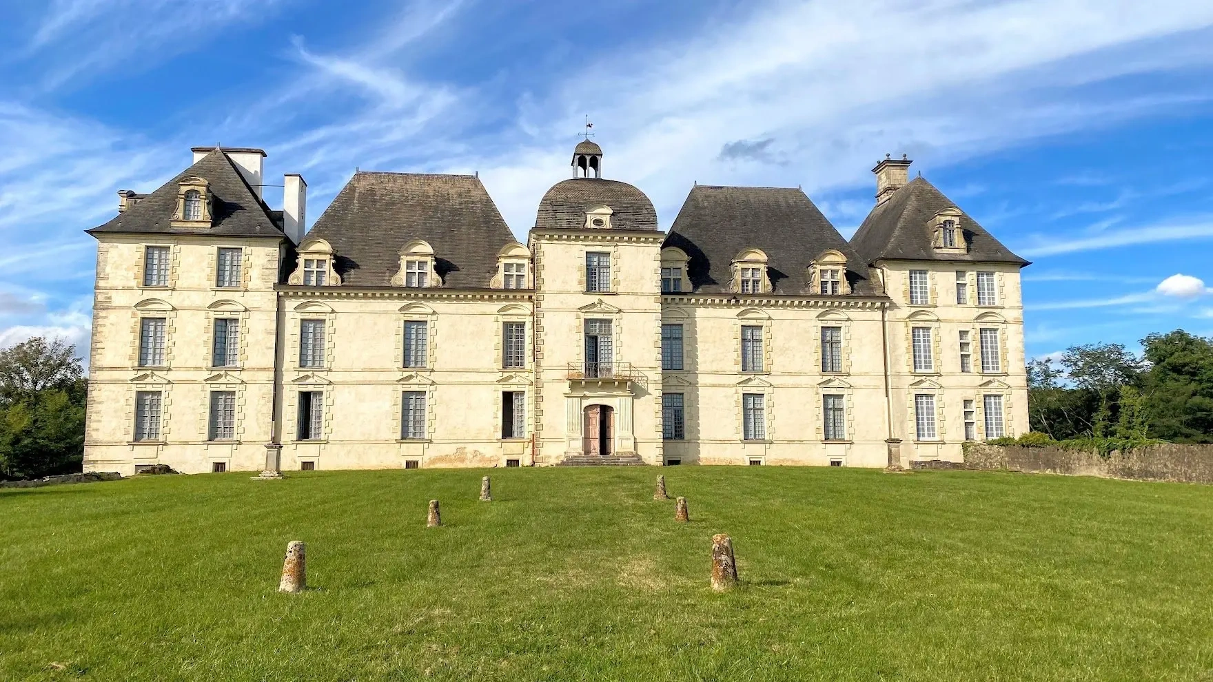 2 - castle for sale in dax landes france