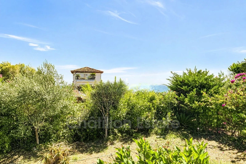 2 - verkoop huis uitzicht op zee golfe juan alpes-maritimes frankrijk