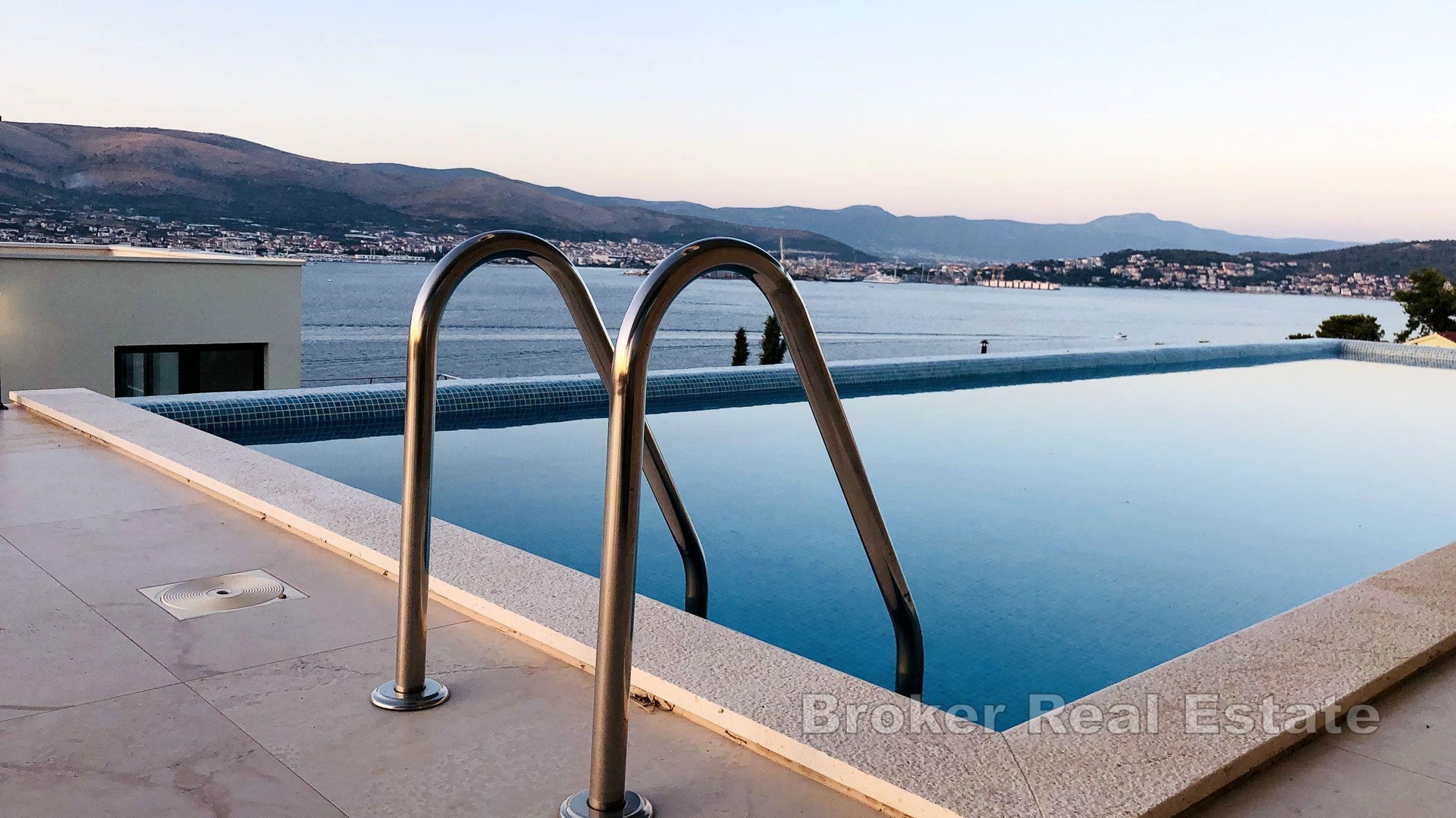 2 - vente maison vue mer ciovo split-dalmatie croatie