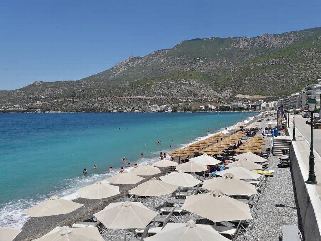 2 - vente appartement pieds dans l'eau loutráki péloponnèse grèce
