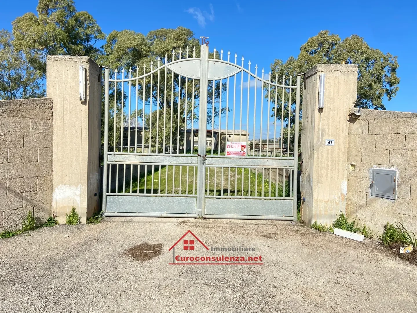 2 - venta propiedad ugento apulia italia