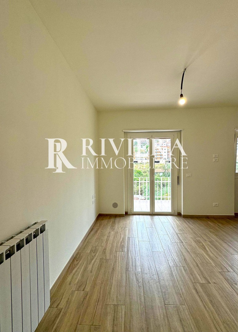 2 - venta apartamento a pie de playa sanremo liguria italia