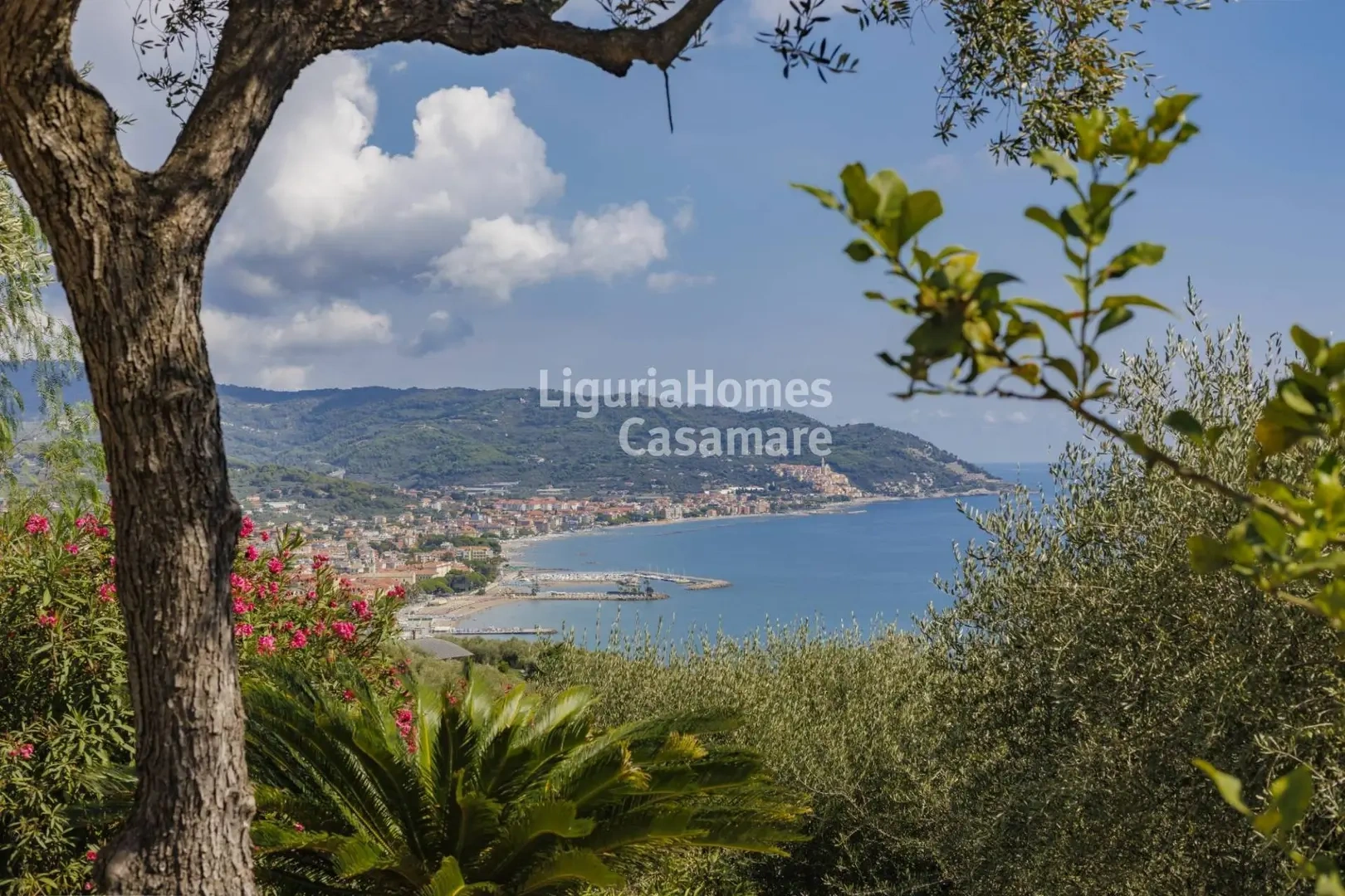 2 - venda villa vista de mar diano marina liguria itália