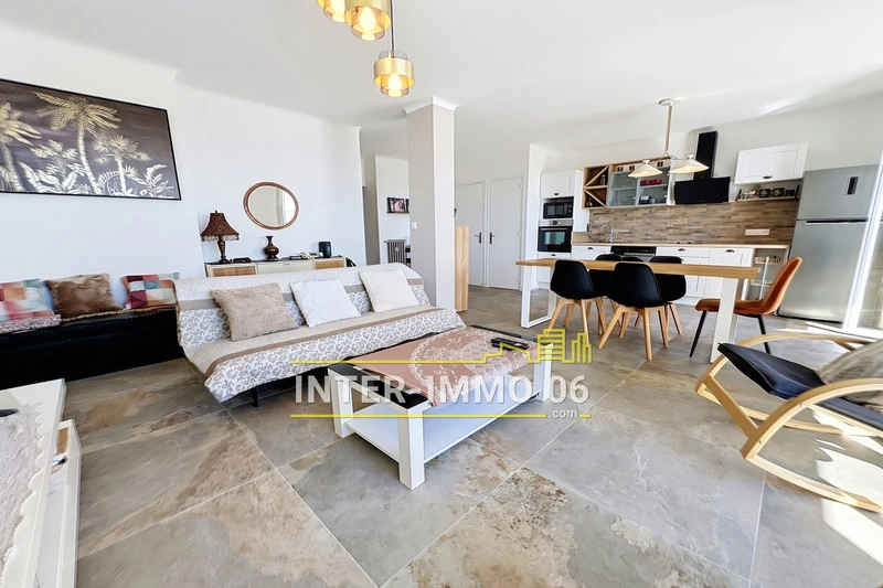 2 - sea view apartment for sale in cagnes-sur-mer alpes-maritimes france