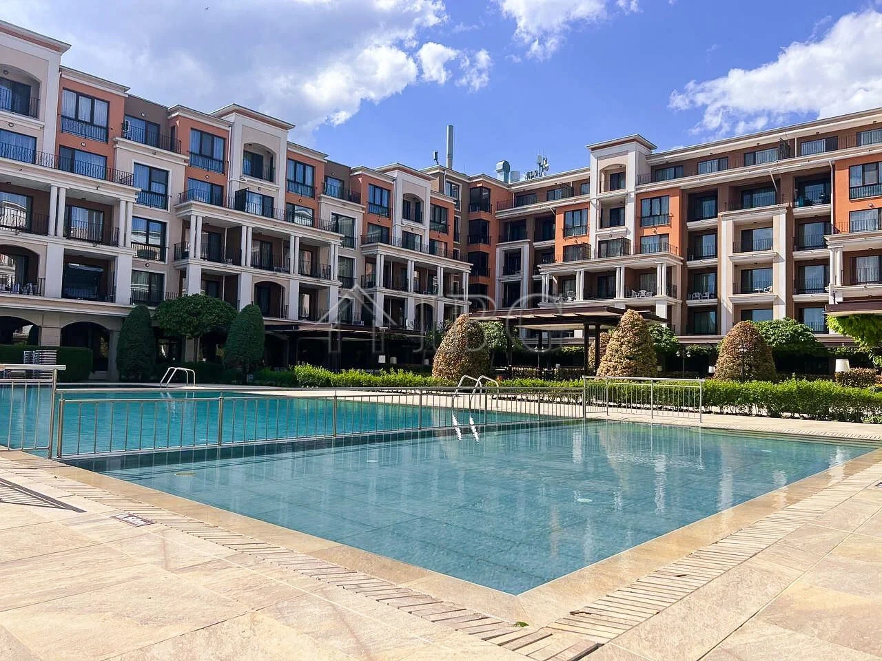 1 - verkauf wohnung direkt am wasser sveti vlas burgas bulgarien
