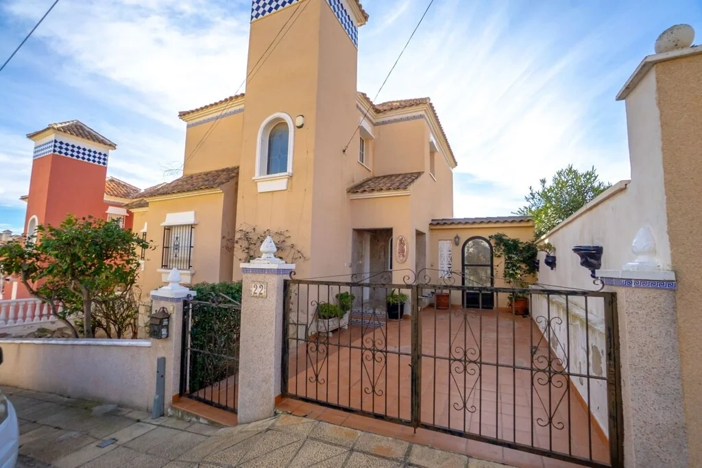 2 - house for sale in orihuela valencian community spain