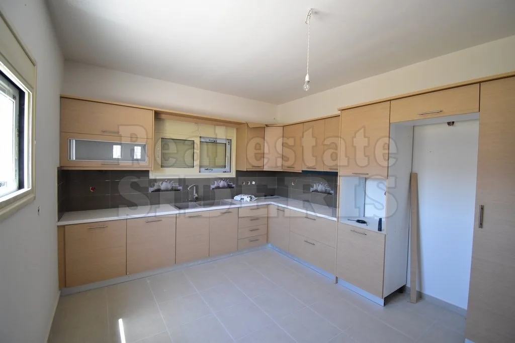 2 - house for sale in kórinthos peloponnese greece