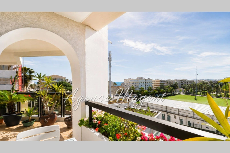 2 - sea view apartment for sale in cannes alpes-maritimes france