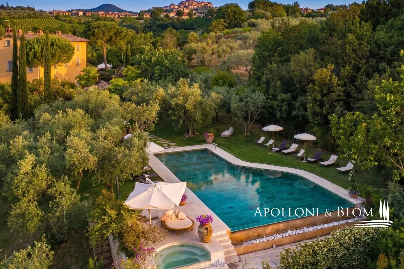 1 - verkoop huis montepulciano tuscany italië