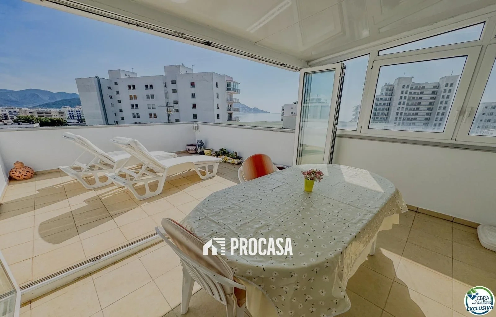 Apartamento con 2 dormitorios
