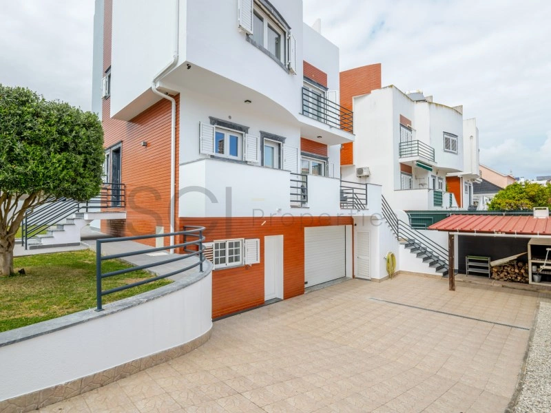 2 - venta casa charneca de caparica región de lisboa portugal