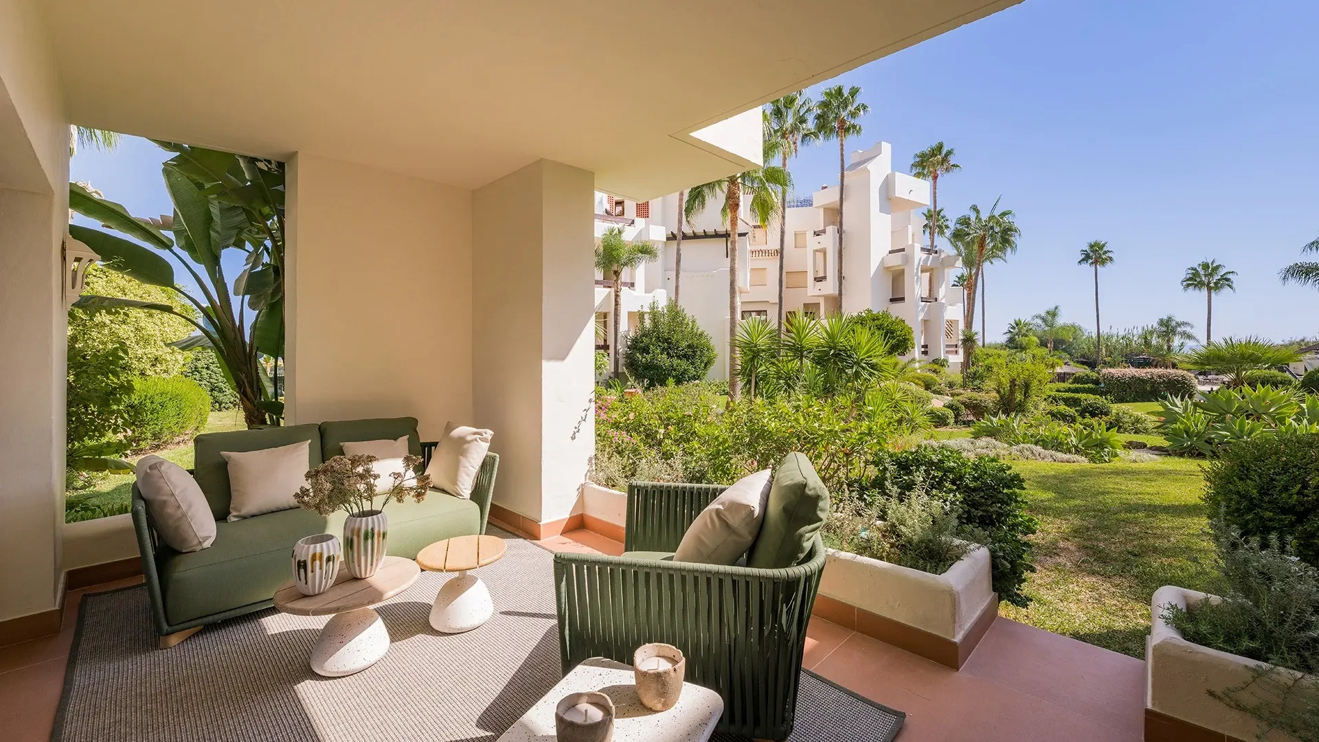 1 - venda apartamento frente ao mar estepona - costa del sol andaluzia espanha