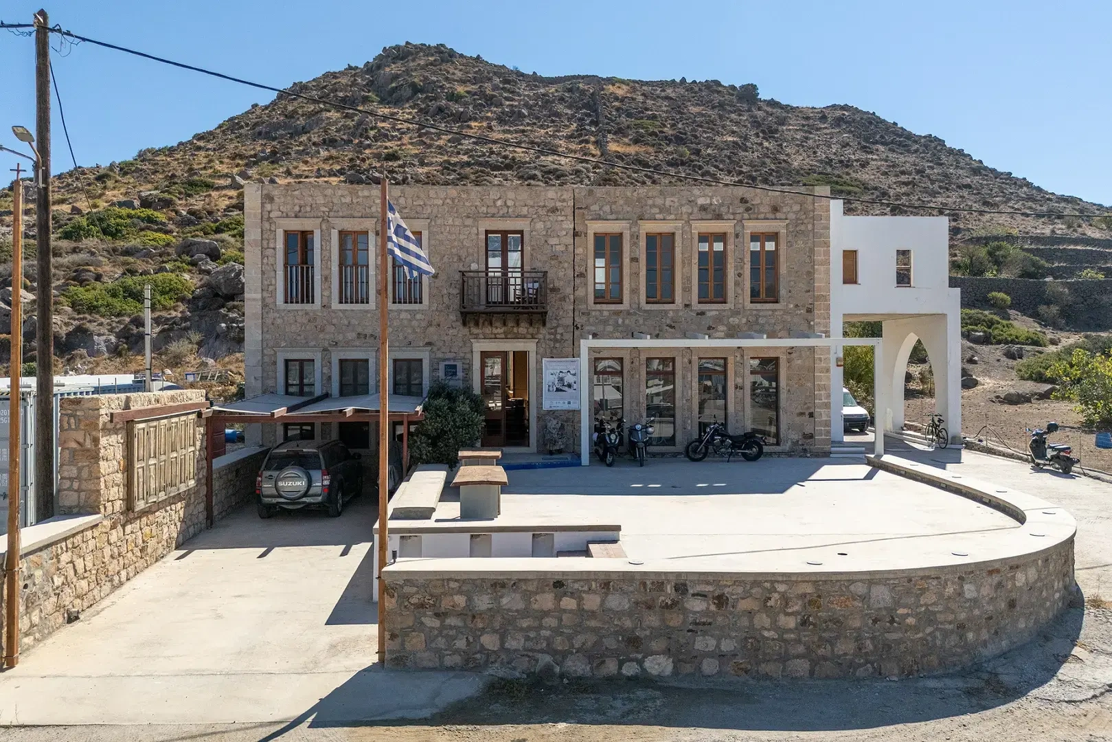 2 - vendita stabile fronte mare patmo egeo meridionale grecia
