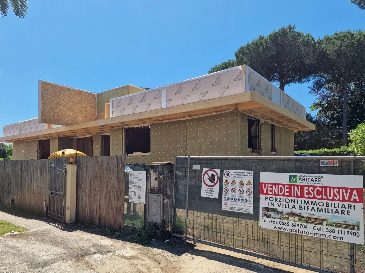 2 - venta casa montignoso toscana italia