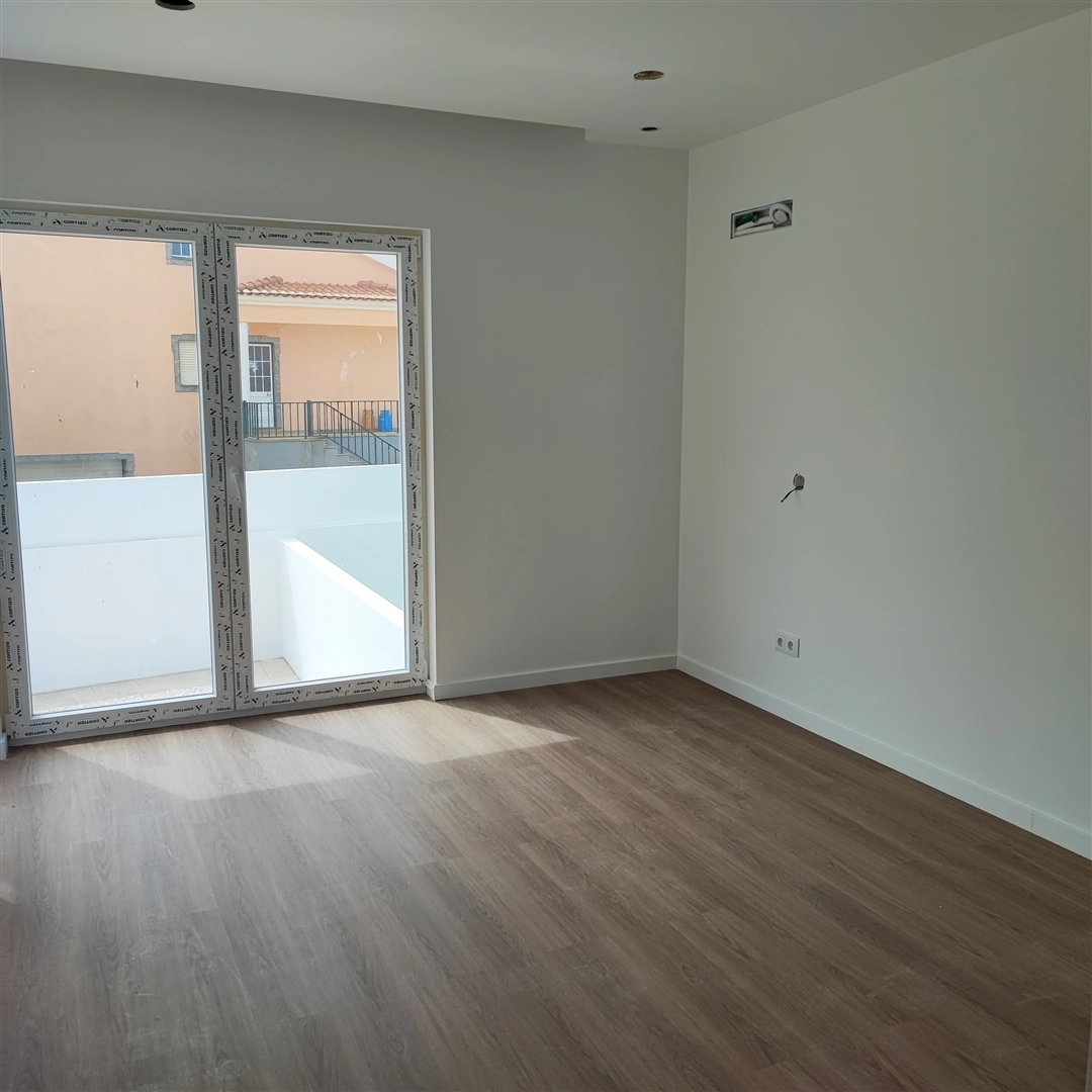 2 - house for sale in atouguia da baleia centro region portugal