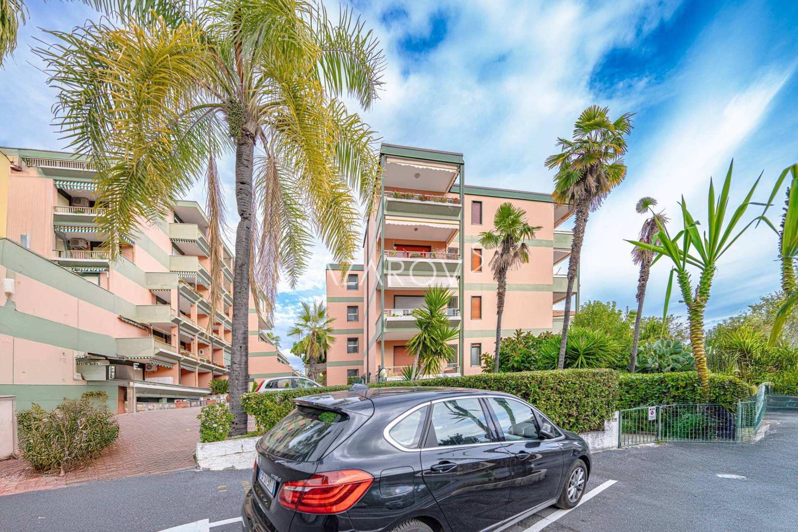 1 - venda apartamento a praia ao pé sanremo liguria itália