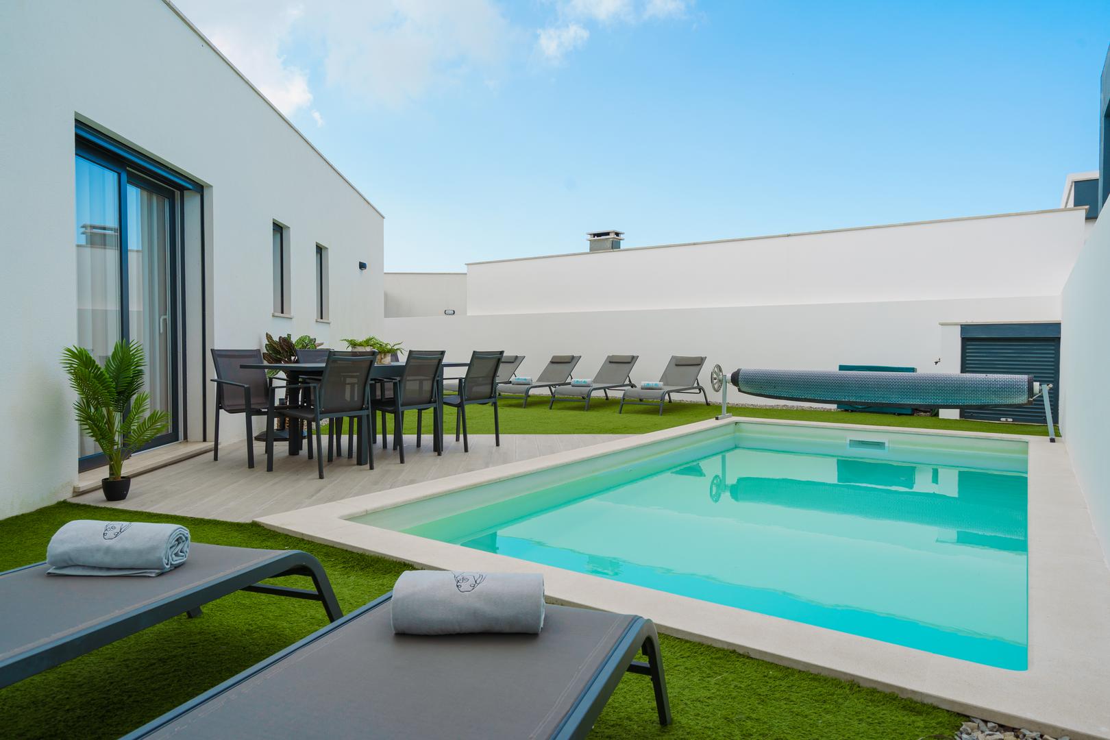 1 - beach walk house for vacation rentals in lourinhã centro region portugal