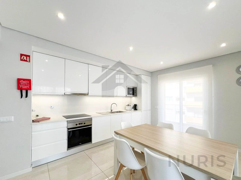 2 - sea view apartment for sale in portimão algarve portugal