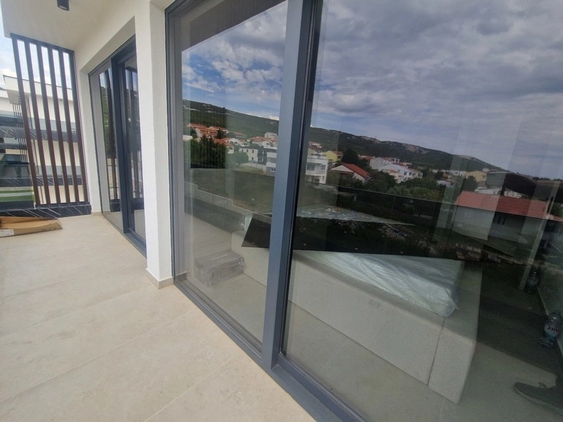 2 - vente appartement vue mer stara novalja lika-senj croatie