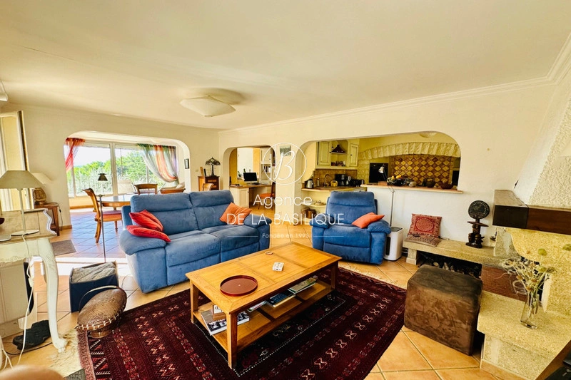 2 - vente maison varages var france