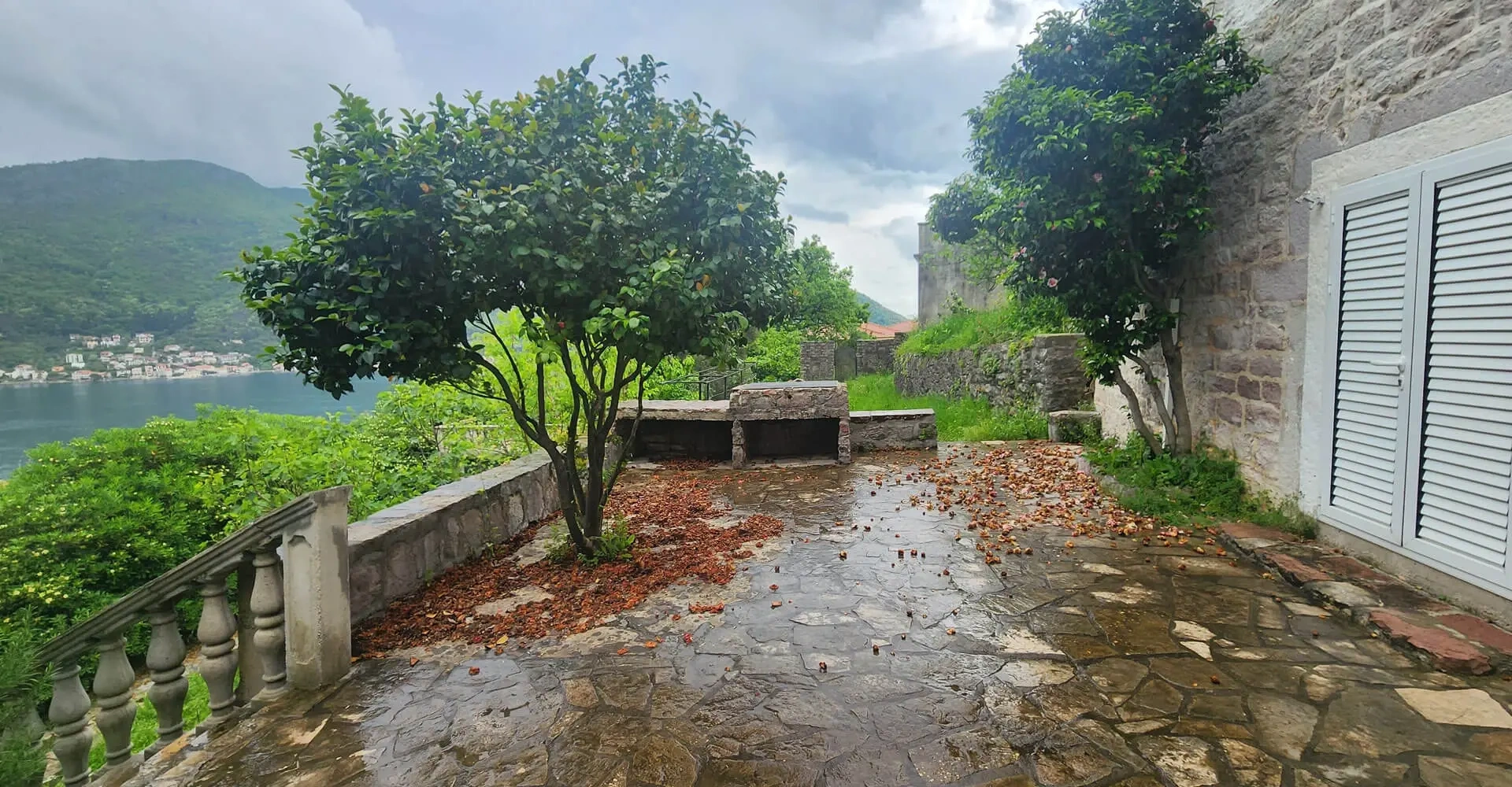 1 - verkauf haus meerblick đurići herceg novi montenegro
