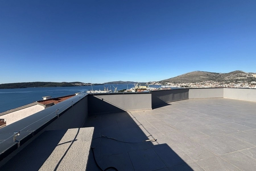 2 - venda apartamento vista de mar trogir split-dalmácia croácia