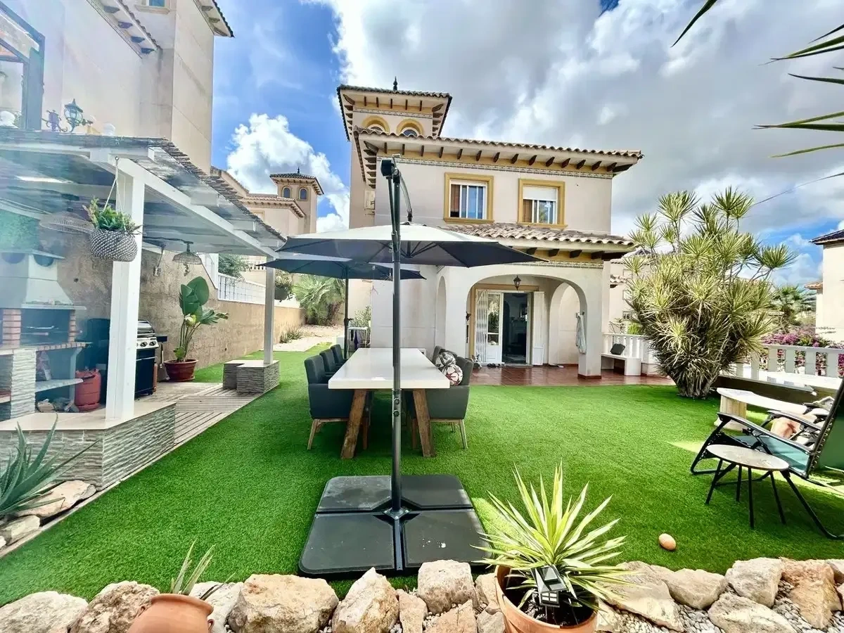 2 - venta villa vista al mar villamartin comunidad valenciana españa