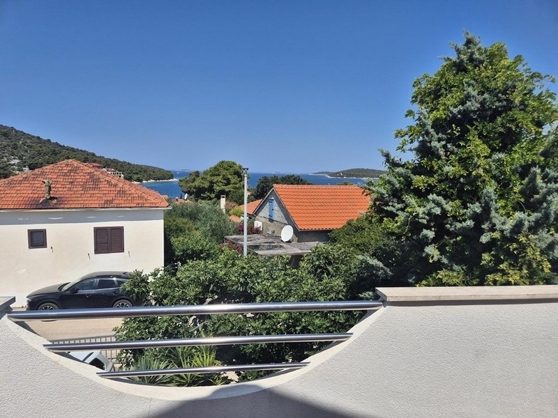 2 - venta casa vista al mar rogoznica šibenik-knin croacia
