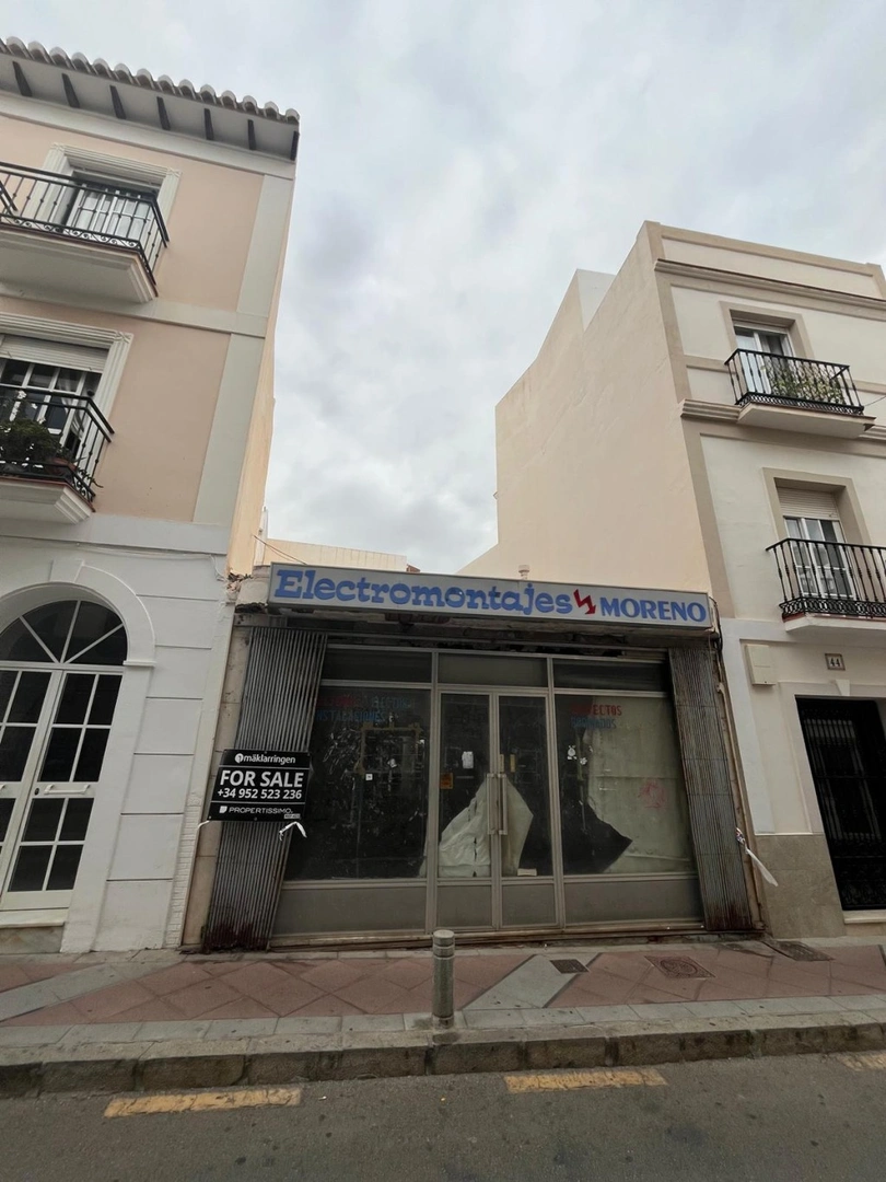 2 - venta casa nerja andalucía españa