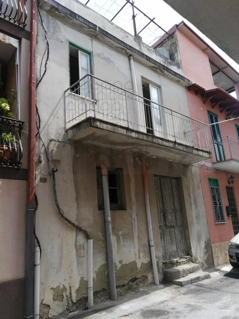 1 - vendita villa messina sicilia italia